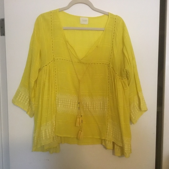 TRYB Embroidered cotton top with tassels NWOT - Picture 1 of 6